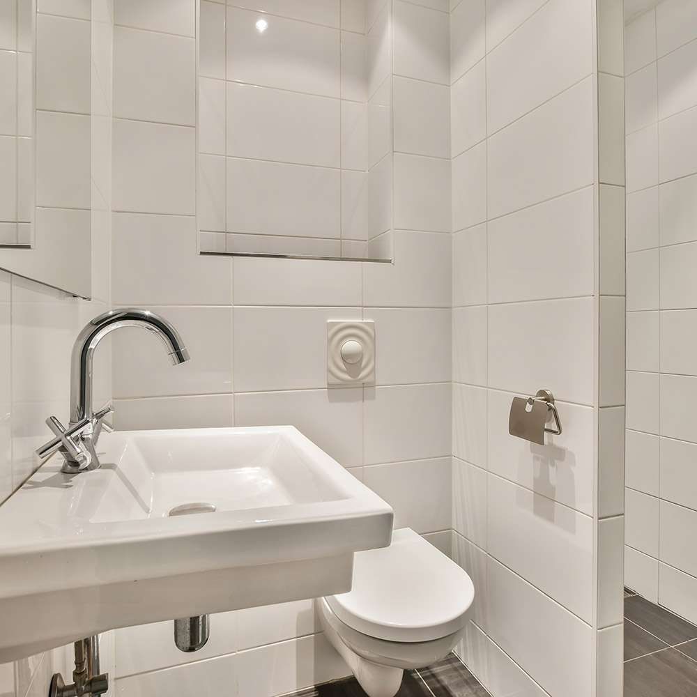 sanitari bagno e540250d